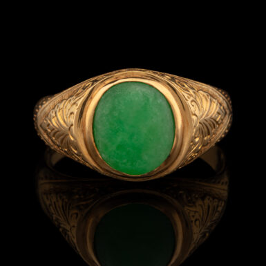 Pre-Owned 20K Yellow Gold Jade Ring – Apple Green