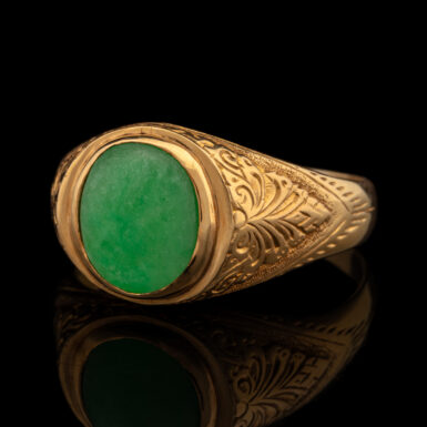 Pre-Owned 20K Yellow Gold Jade Ring – Apple Green
