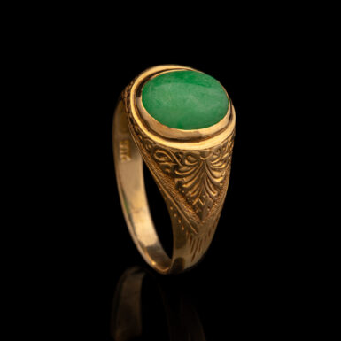 Pre-Owned 20K Yellow Gold Jade Ring – Apple Green