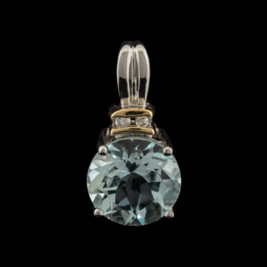 Pre-Owned 10K Aquamarine & Diamond Pendant