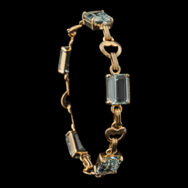 Pre-Owned 13 Carat TW Aquamarine Bracelet in 14K