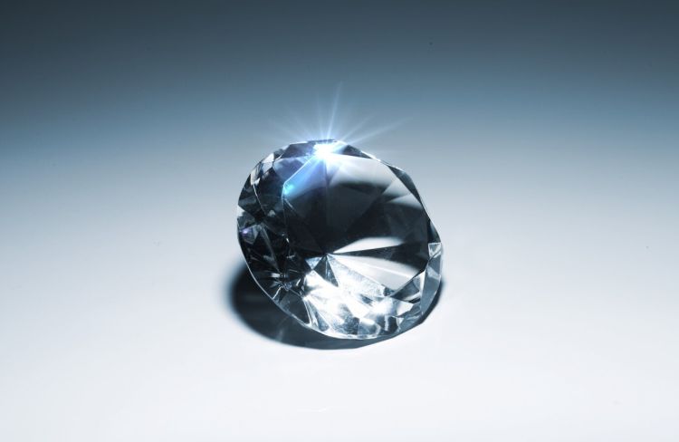 birthstone-diamond