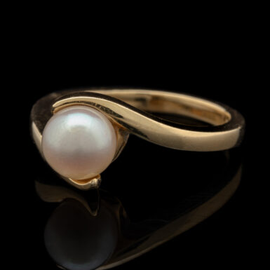 Pre-Owned 14K Akoya Pearl Ring