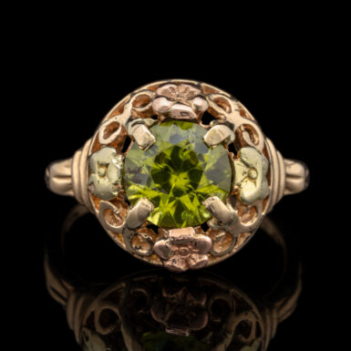 Pre-Owned 10K Peridot Rose Ring