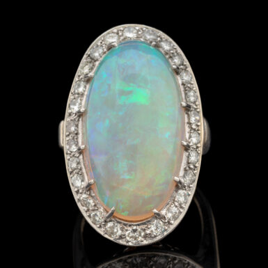 Pre-owned Vintage 18 Carat Opal & Diamond Ring in 14K