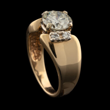 Pre-Owned 2.21 Carat tw Diamond Ring in 14K