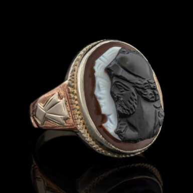 Vintage 10K Cameo Ring