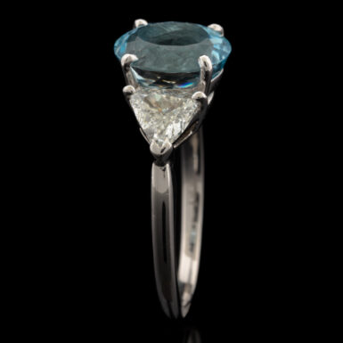 Pre-Owned Aquamarine & Diamond Ring in Platinum