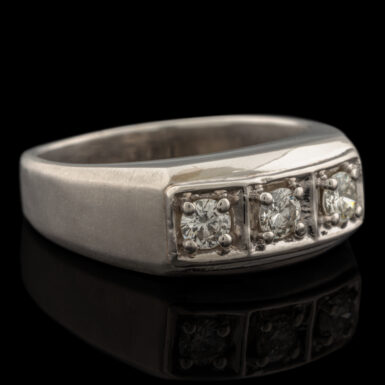 Pre-Owned Three Diamond Ring in Platinum