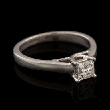 Pre-Owned Princess Cut Diamond Solitaire Ring in 14K & Platinum