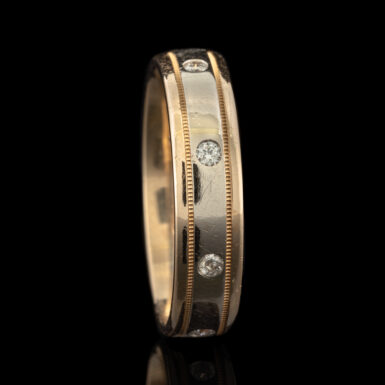 Pre-Owned 14K Diamond Wedding Band