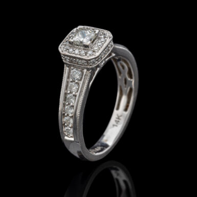 Pre-Owned Diamond Halo Engagement Ring