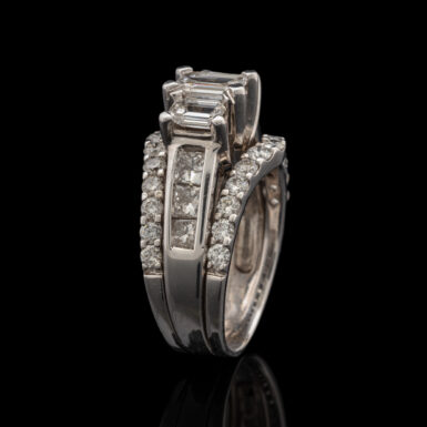 Pre-Owned 3.3 Carat tw Diamond Wedding Set