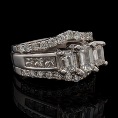 Pre-Owned 3.3 Carat tw Diamond Wedding Set