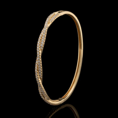 Pre-Owned 2.0 Carat tw Diamond Bangle Bracelet in 14K