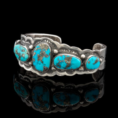 Pre-Owned Native American Turquoise Cuff Bracelet