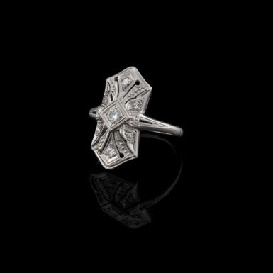 Antique Platinum & Diamond Filigree Ring
