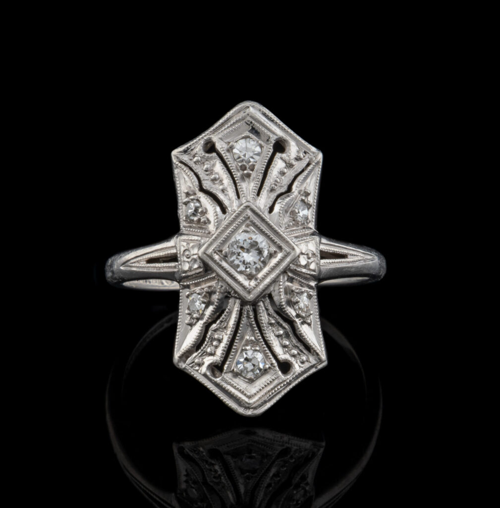 Antique Platinum & Diamond Filigree Ring