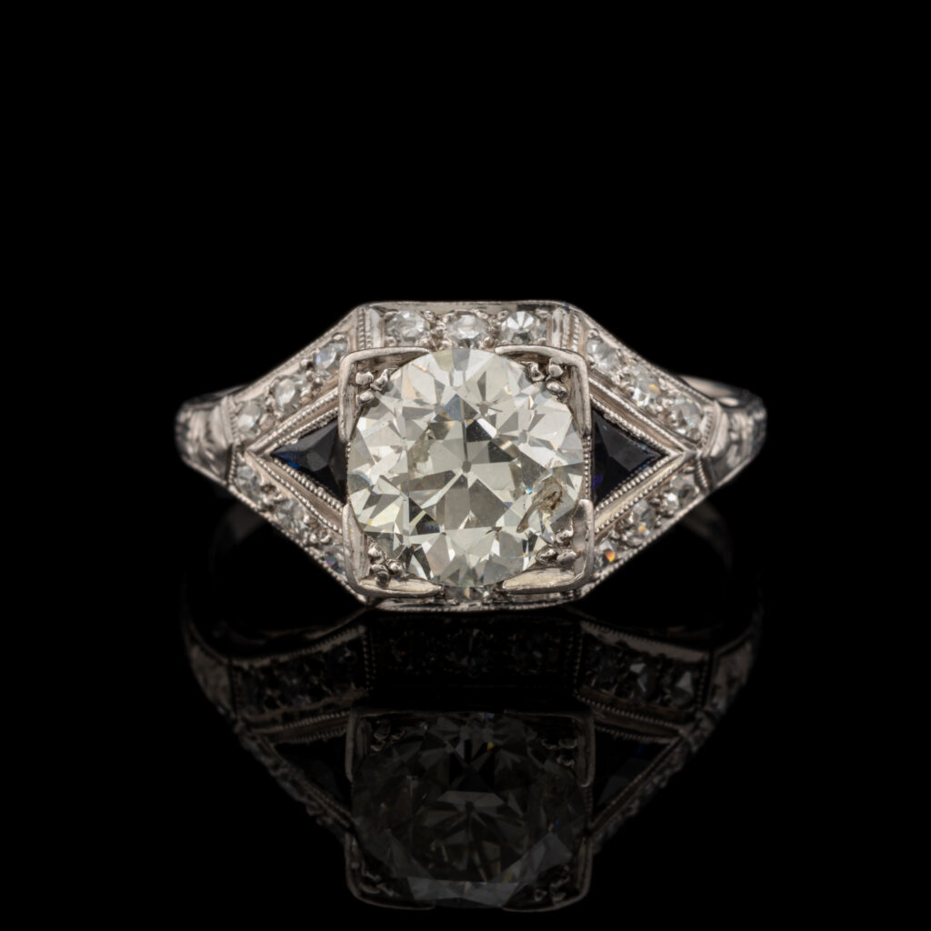 Antique 2.16 Carat tw Old European Cut Diamond RingĀ