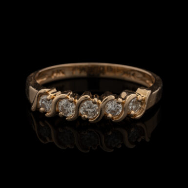 Pre-Owned 5 Diamond Band in 14K