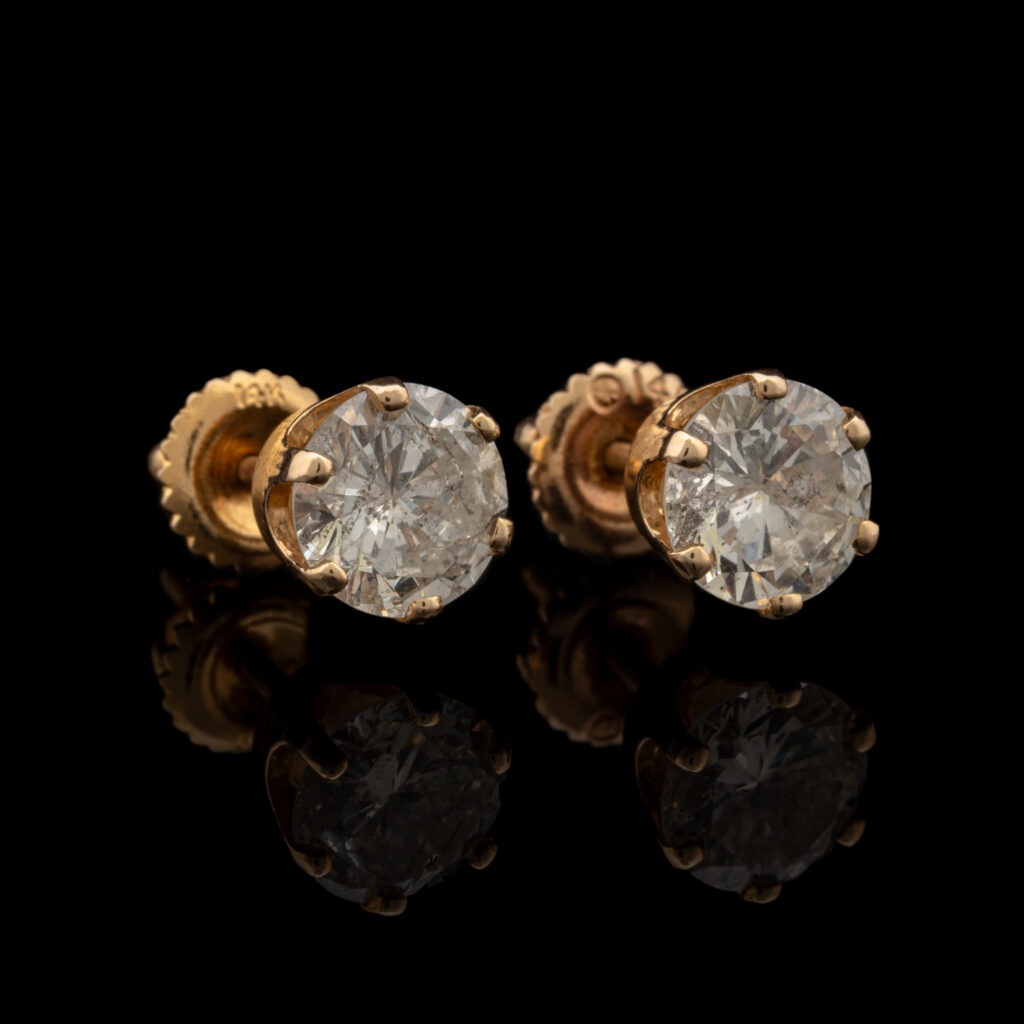 Pre-Owned 2 Carat tw Diamond Stud Earrings in 14K