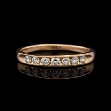 Pre-owned .28 Carat tw VS Diamond Band in 14K