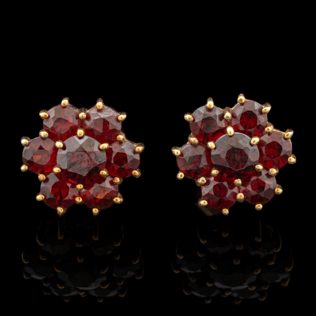 Pre-Owned Garnet Flower Stud Earrings in 14K