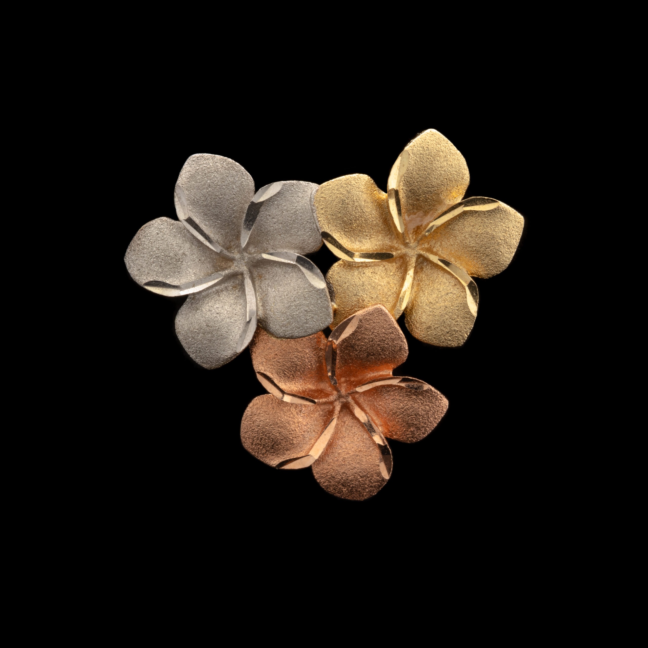 Pre-Owned Tri-Colored 14K Gold Three Flower Pendant