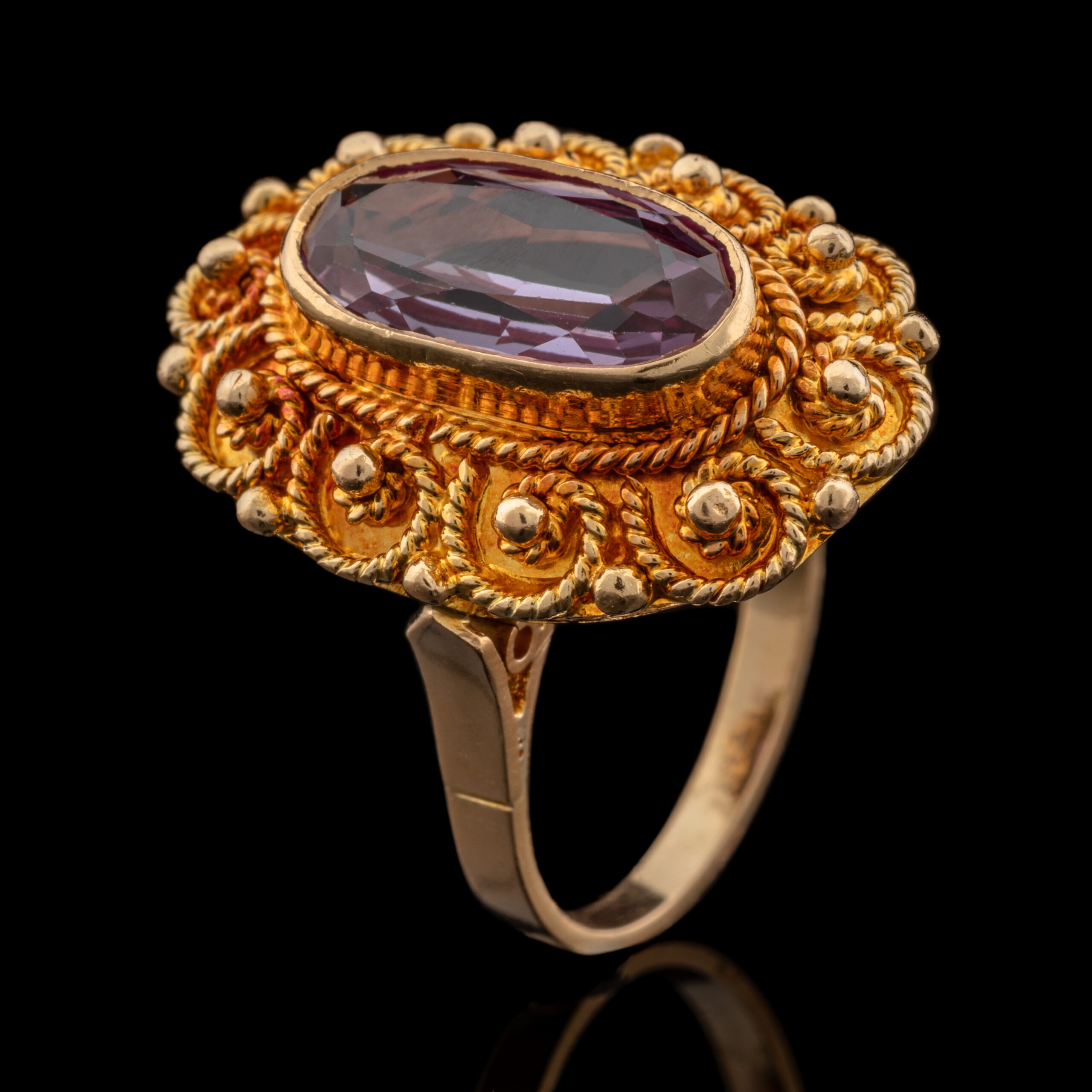 Vintage Lavender Synthetic Sapphire Ring in 18K