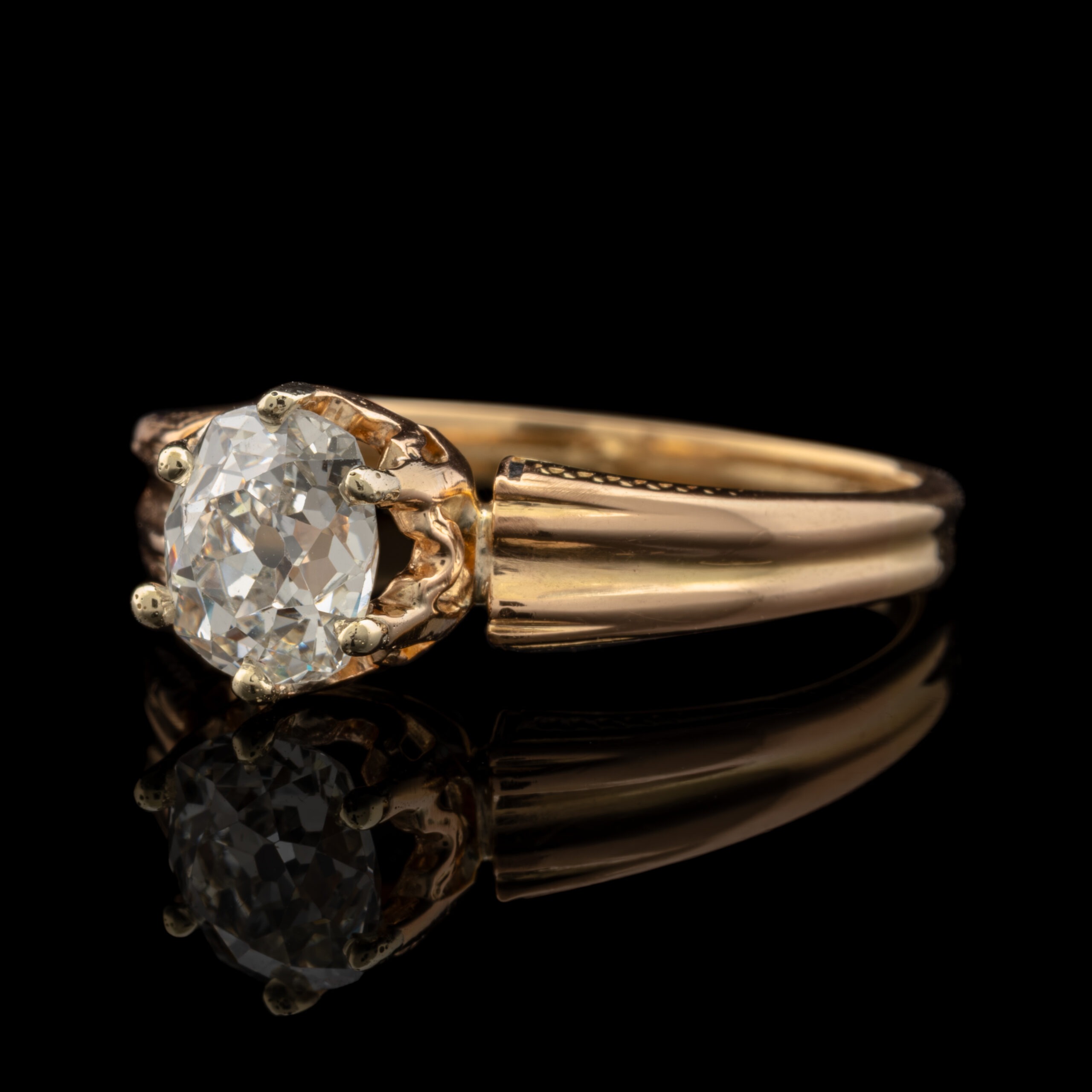 Antique 1.08 Carat Old Mine Cut Diamond Ring in 18K