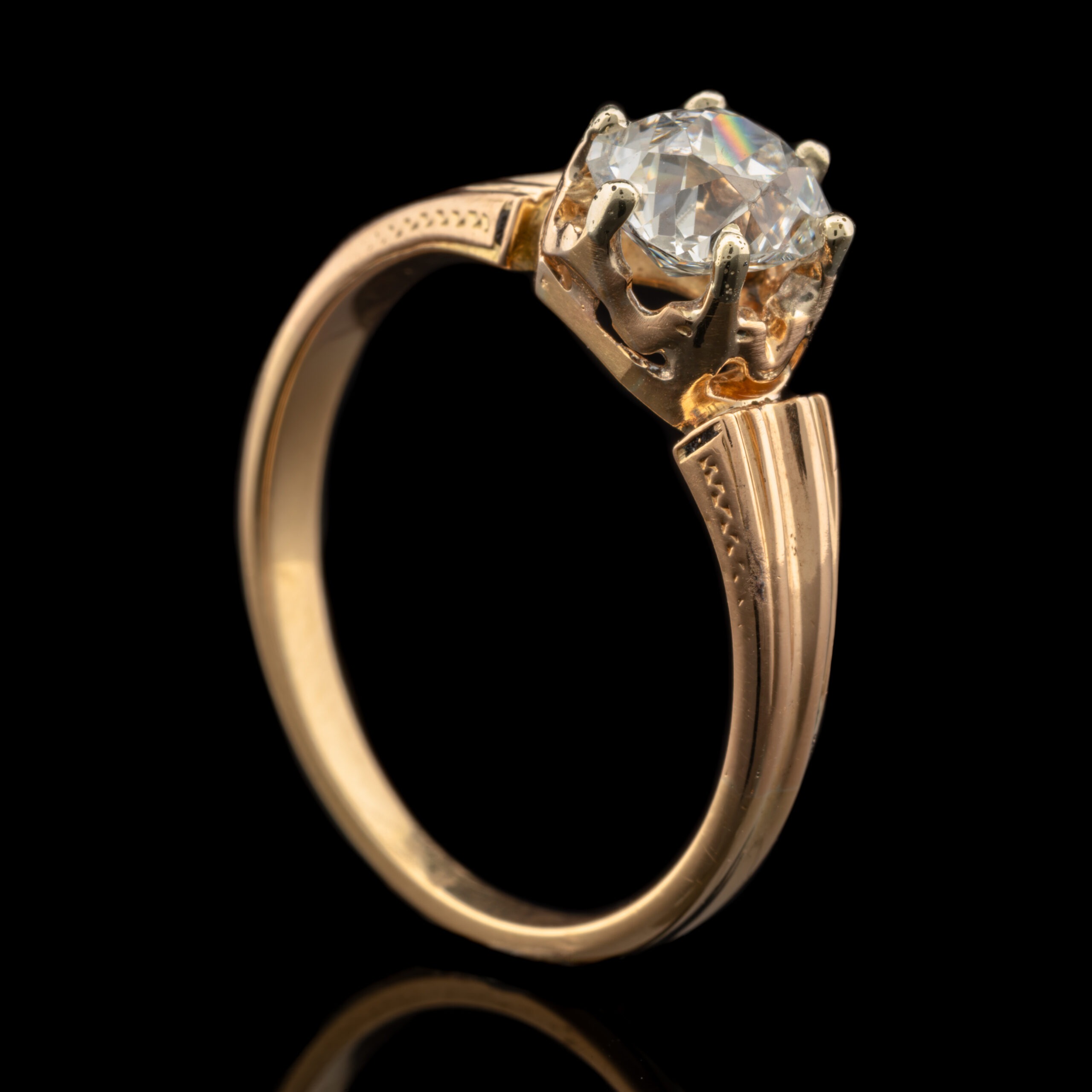 Antique 1.08 Carat Old Mine Cut Diamond Ring in 18K