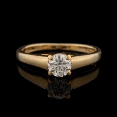 Pre-Owned .47 Carat tw Diamond Solitaire Ring in 18K