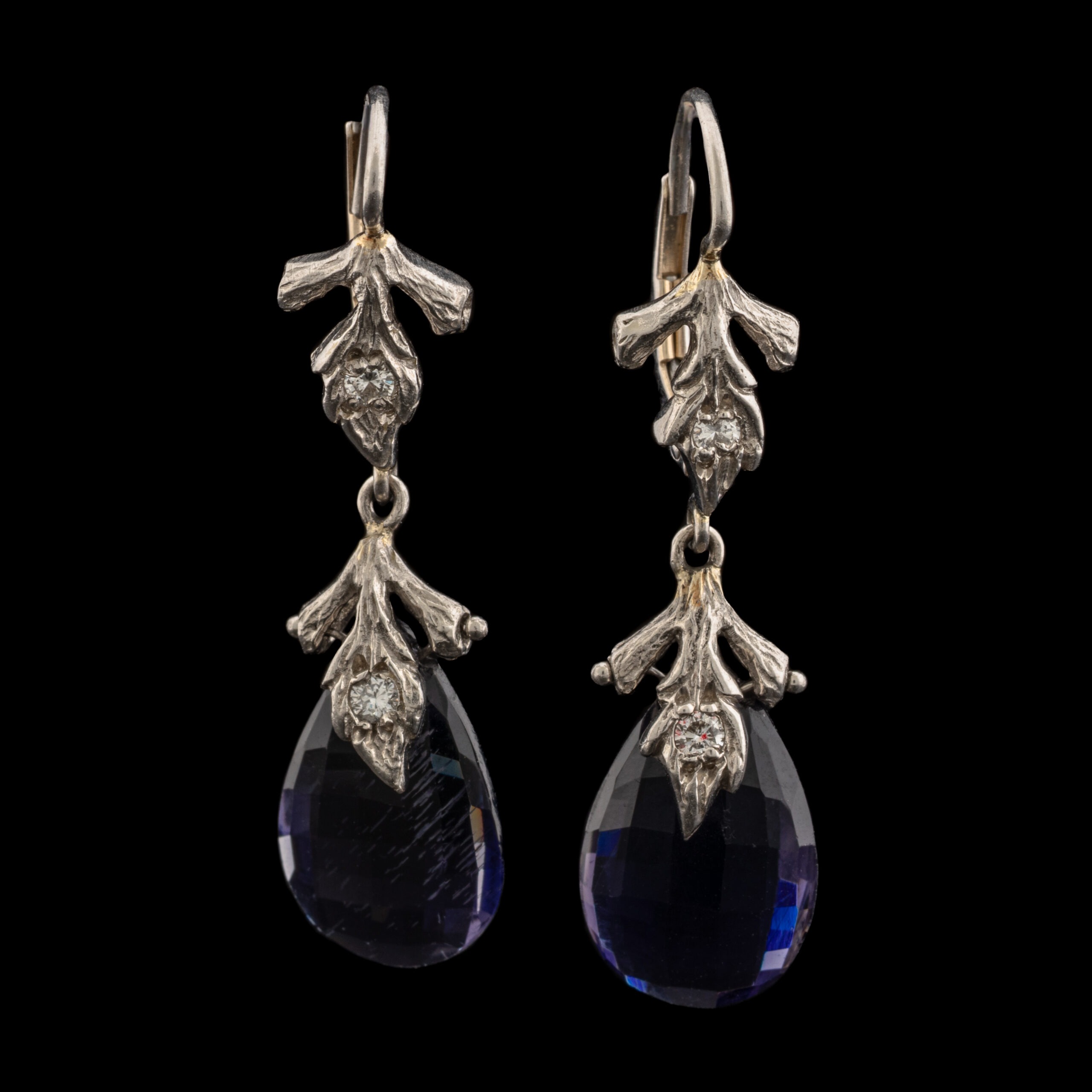 Pre-Owned Vintage Iolite Drop Earrings in Platinum