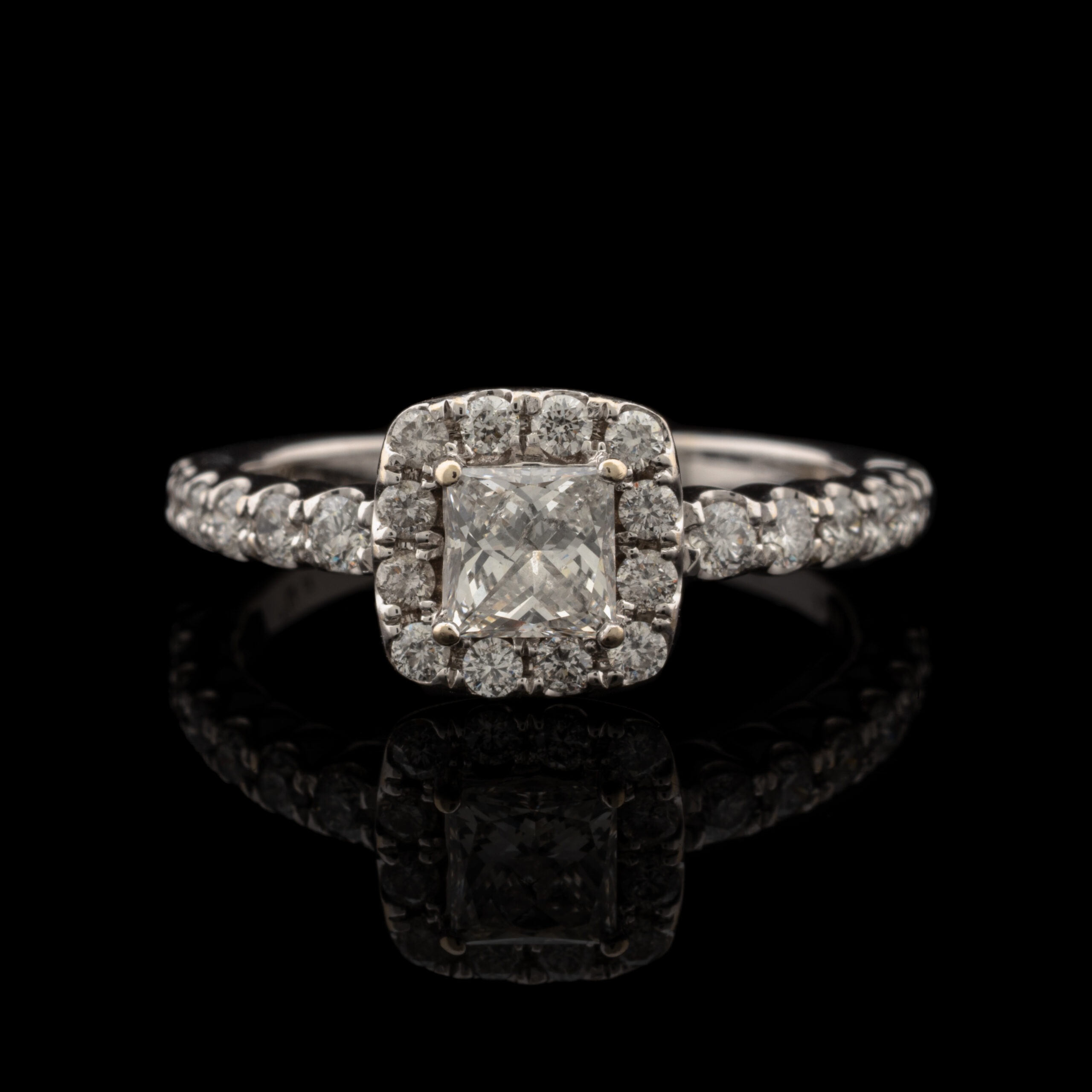 Pre-Owned .90 Carat tw Diamond Halo Ring in 14K White Gold