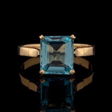 Pre-Owned Blue Topaz Ring in 18K