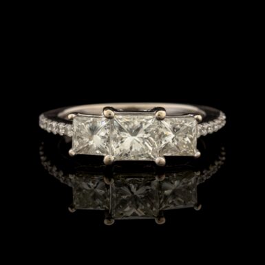 Pre-Owned 1.87 Carat tw Diamond Ring in 14K White Gold