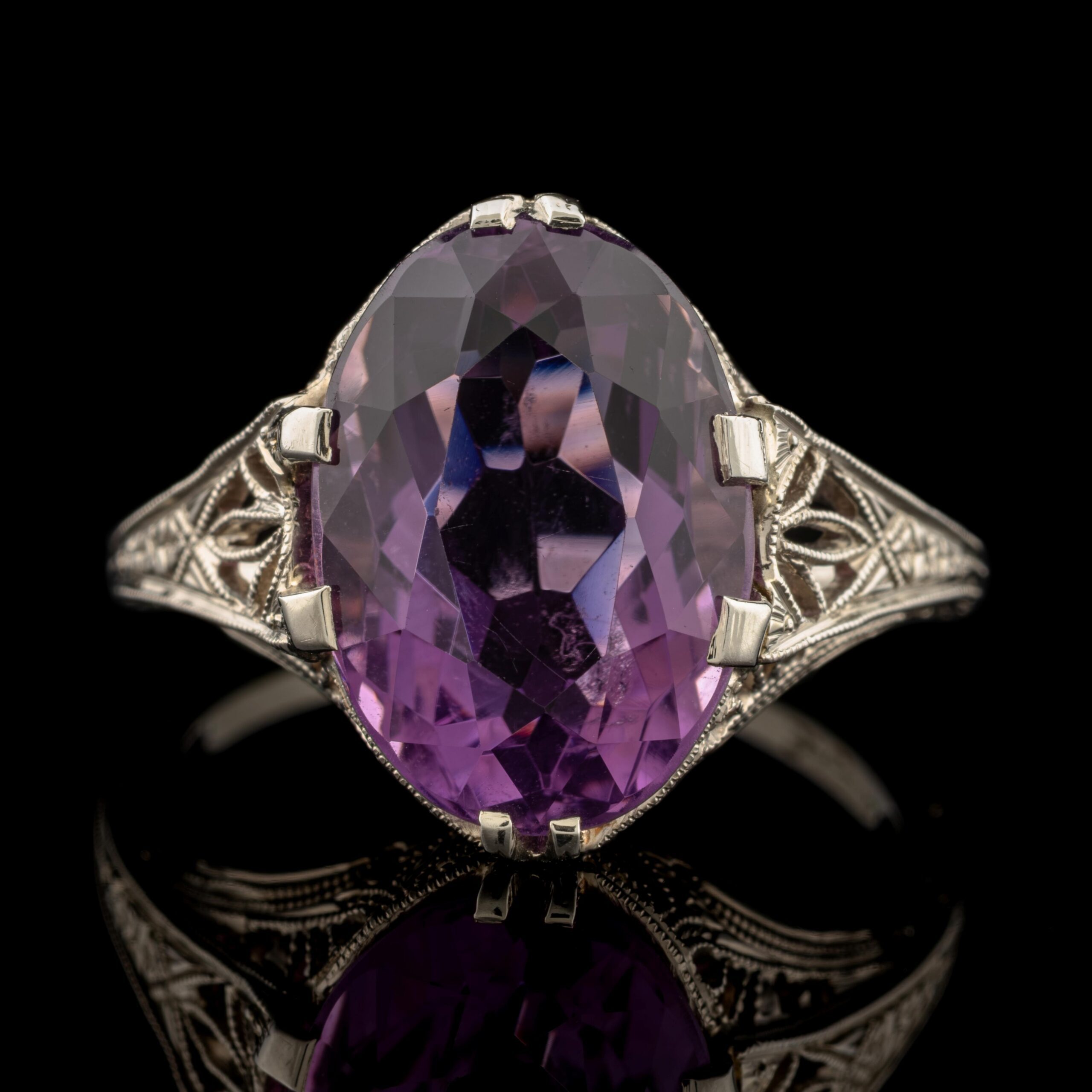 Vintage Amethyst Ring in 18K White Gold