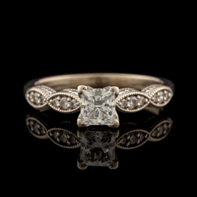 Pre-Owned Diamond Ring in 14K White Gold