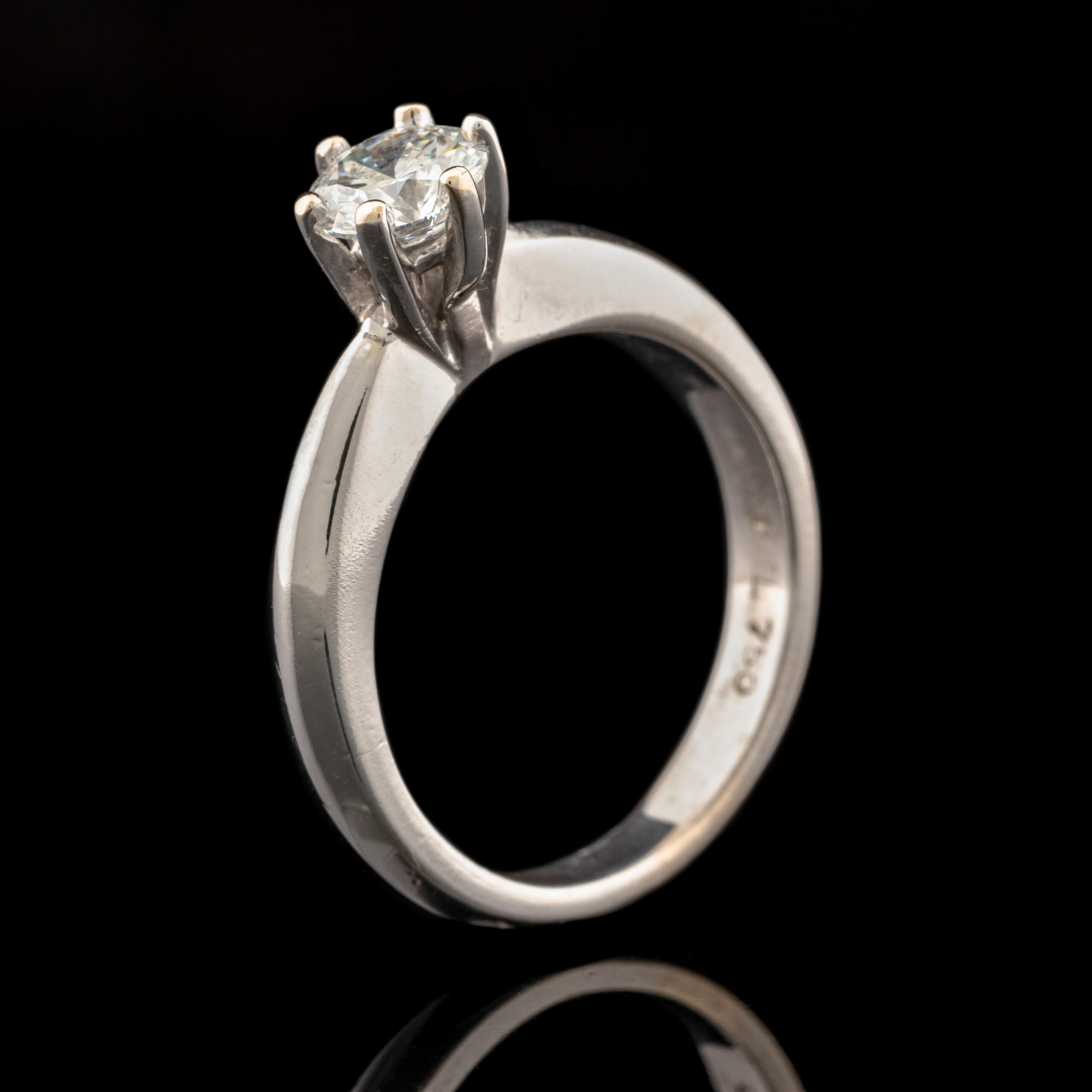 Pre-Owned Diamond Solitaire Ring in 18K White Gold
