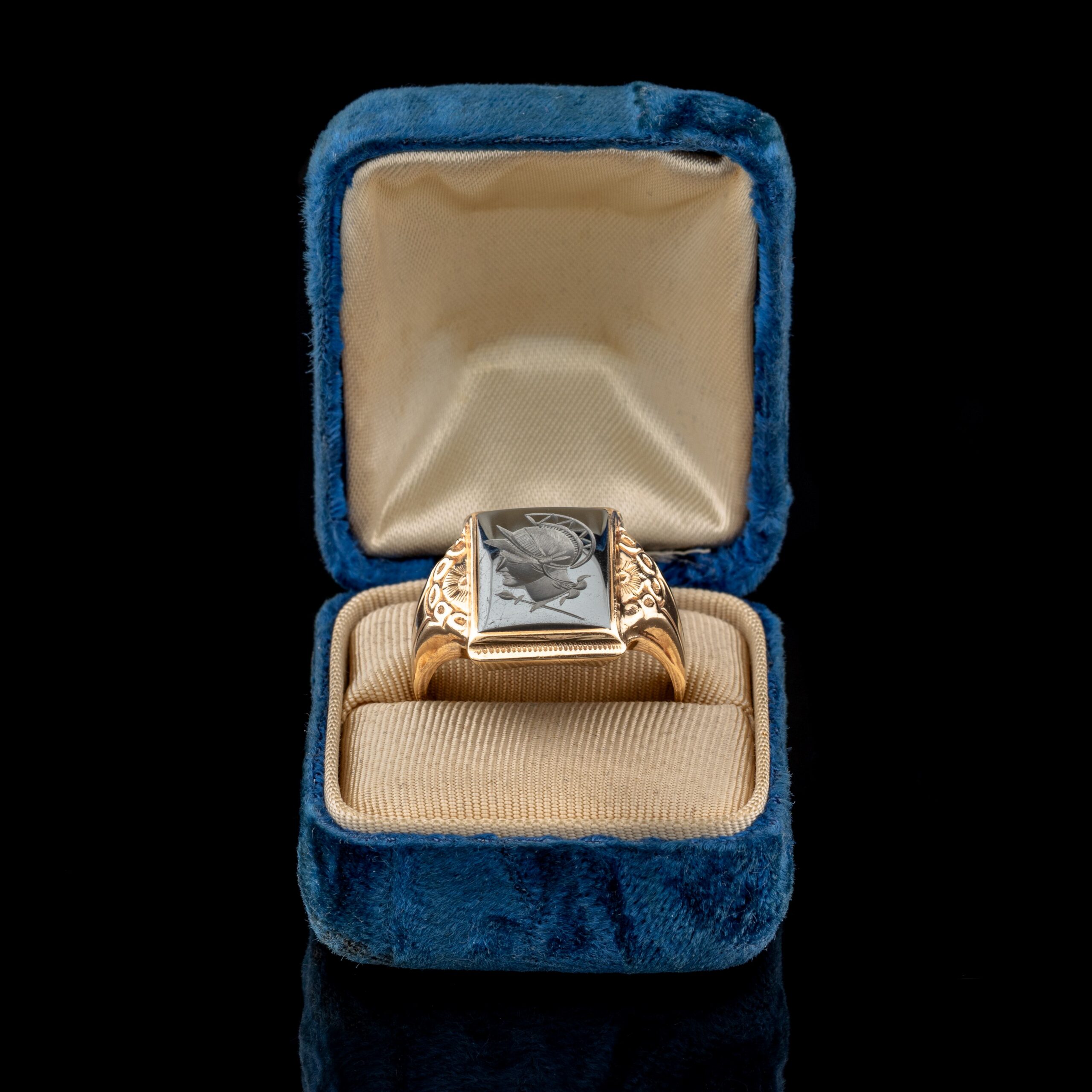 Vintage Hematite Cameo Ring in 10K